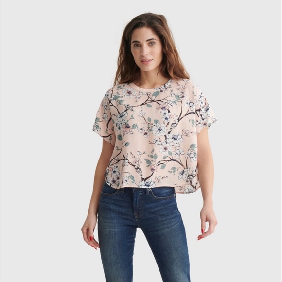 Lucky Brand Tops - NWOT Lucky Brand Pink Floral Drop Shoulder Oversized Woven Top Women’s Small